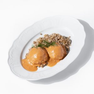 Тефтели с гречкой и сливочно-томатным соусом КОМБО